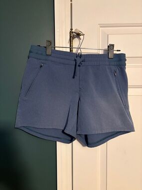 Kuhl Blue Elastic-Waist Performance Shorts